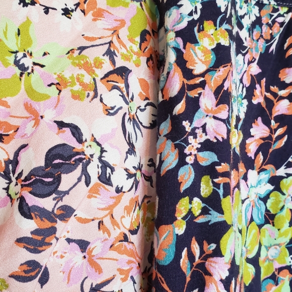 Maeve by Anthropologie Suzanne Puff Short Sleeve Mixed Floral Gray Top XL - Picture 7 of 10